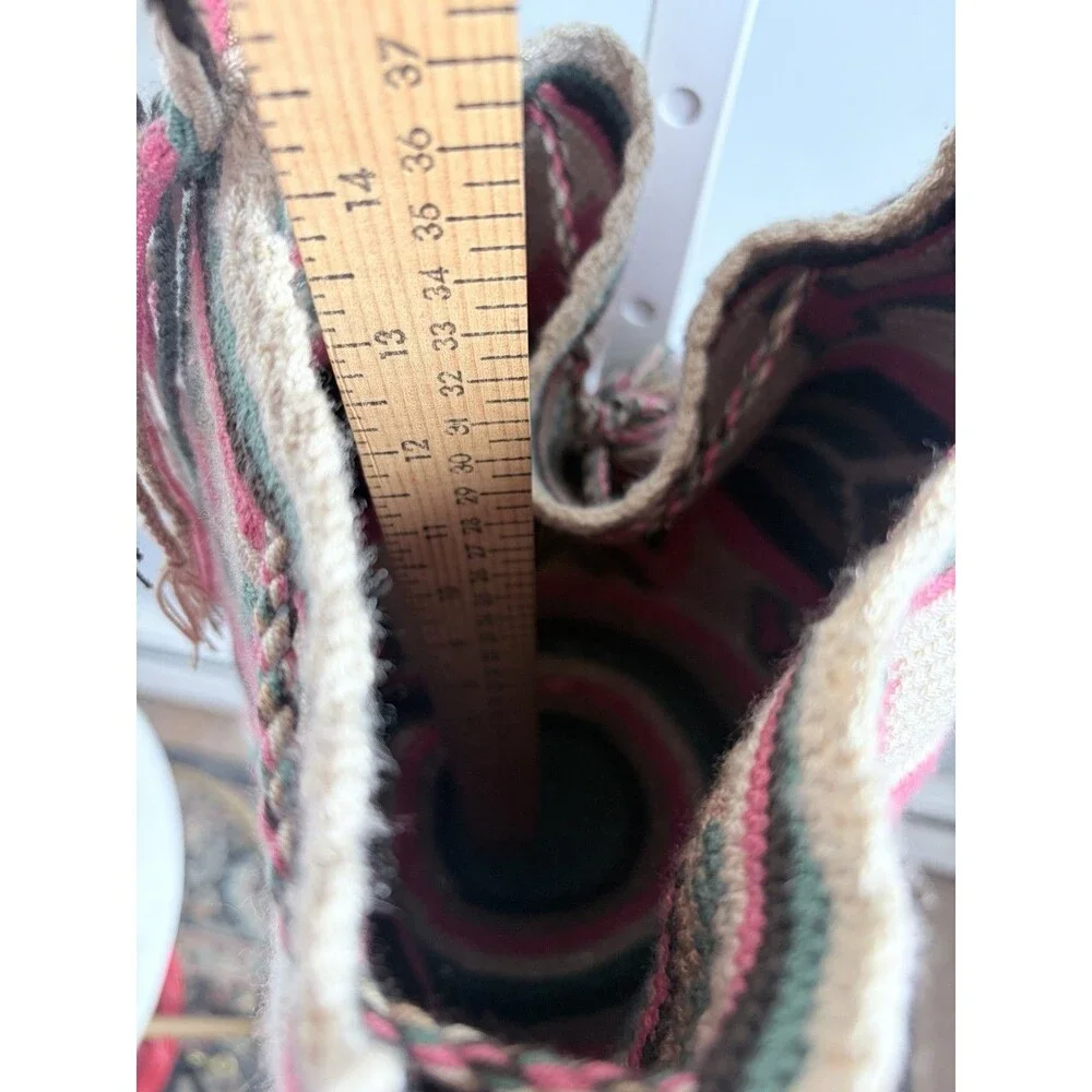 WAYUU Colombian Handmade Mochila Crossbody Bag One of a Kind Boho
